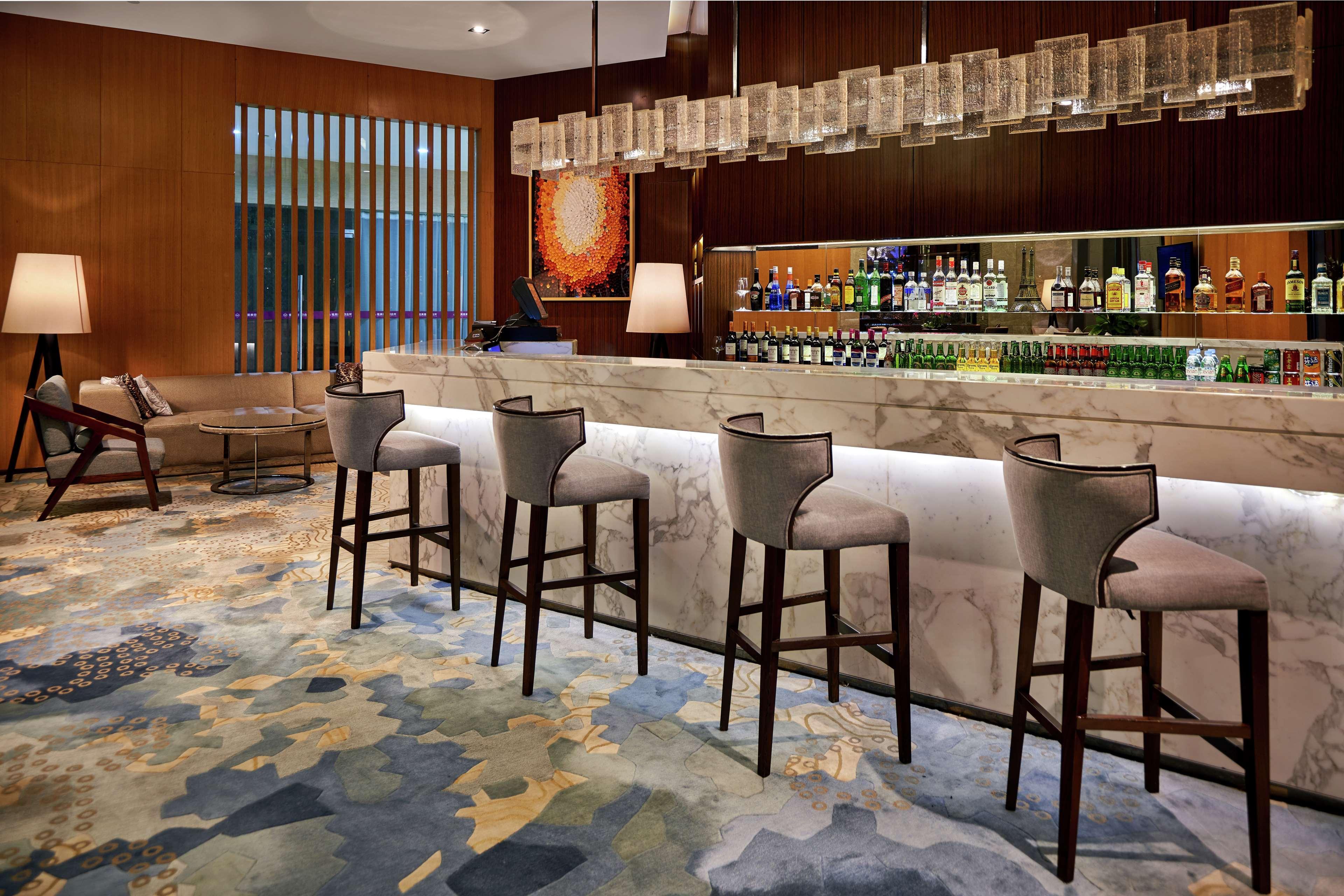 Hilton Garden Inn Shenzhen Bao'An Extérieur photo