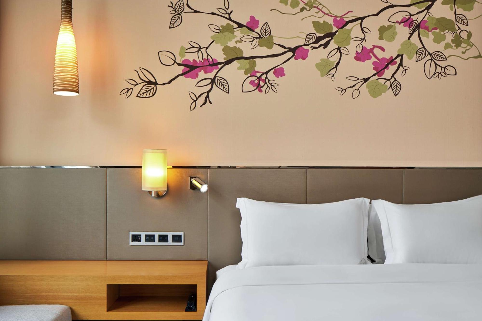 Hilton Garden Inn Shenzhen Bao'An Extérieur photo